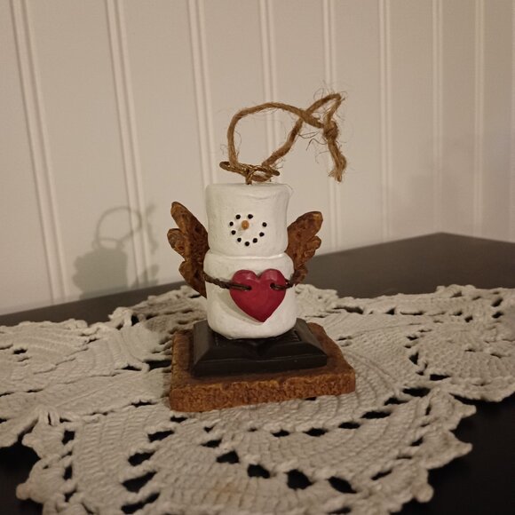 The Original S'mores Midwest Of Cannon Falls Angel Holding Heart Ornament 3" VTG - Picture 1 of 8